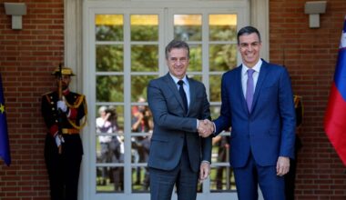 Spanish, Slovenian PMs call for end to Gaza violence