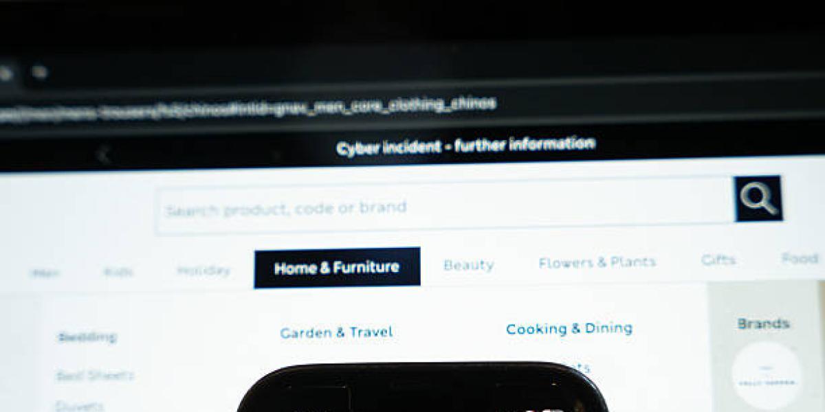 U.S. on high alert after security breach exposes 184 million passwords