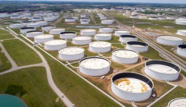 US crude oil storage demand surges as traders brace for OPEC+ price war