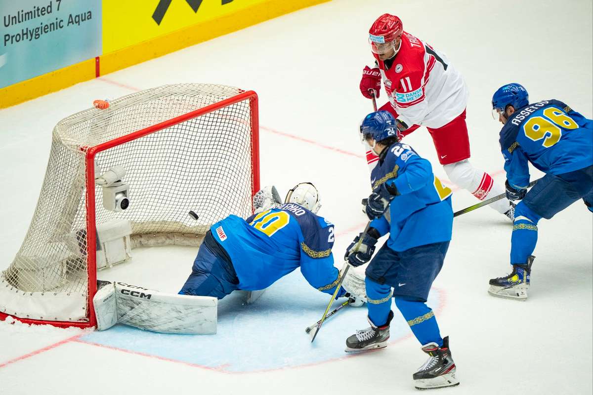 Denmark humiliate Kazakhstan to keep alive hopes of quarter-final ticket