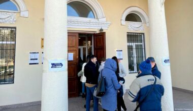 Moldovans massively backed winner of Romanian election – DW – 05/22/2025