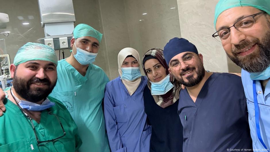 Syrian doctors leave Germany to work for free at home – DW – 04/15/2025