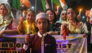 India-Pakistan conflict risks deepening religious tensions – DW – 05/13/2025