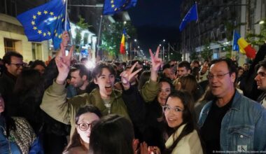 Ethnic Hungarian, Moldovan voters saved Romania's democracy – DW – 05/23/2025