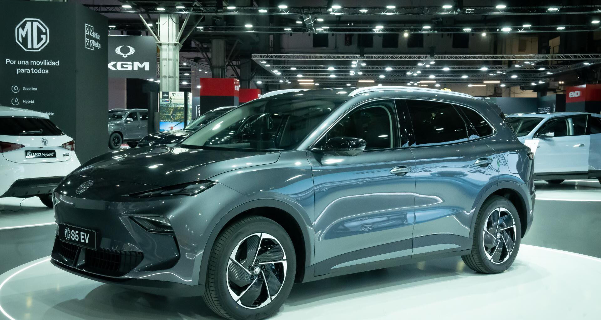 MG inaugura un almacén de recambios en España con entrega garantizada en 24 horas