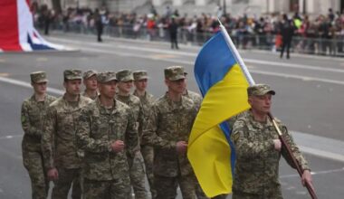 King Salutes Ukrainian troops at London VE day parade