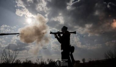 Russia loses 1,240 soldiers and over past day
