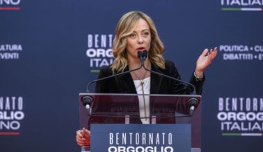 Italian prime minister praises Pope Leo XIV's offer to host Ukraine-Russia peace talks