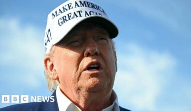 Trump calls Putin 'absolutely crazy' after largest Russian attack on Ukraine