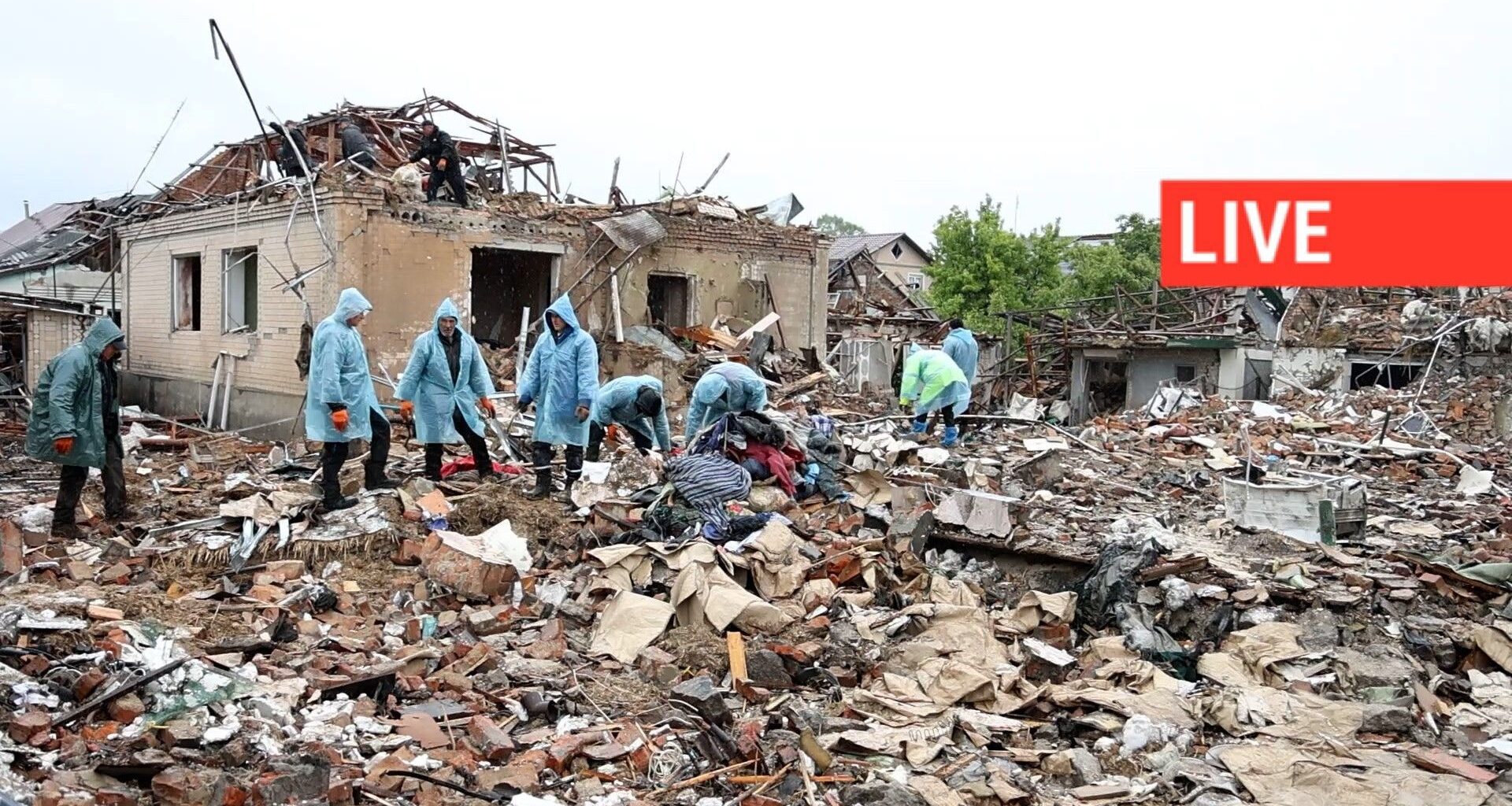 Direct - Guerre en Ukraine : l'Ukraine accuse la Russie d'avoir mené des attaques aériennes d'une ampleur record, tuant notamment 13 personnes dimanche