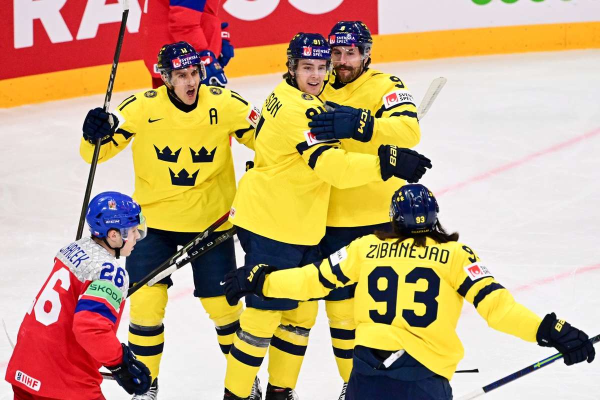 Hockey: Hosts Sweden knock champions Czech Republic out of the World Championship in the Quarter-finals