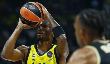Hayeso-Daviso žinutė Bryantui: „Paskelbsiu šį laišką, kai tapsiu MVP“