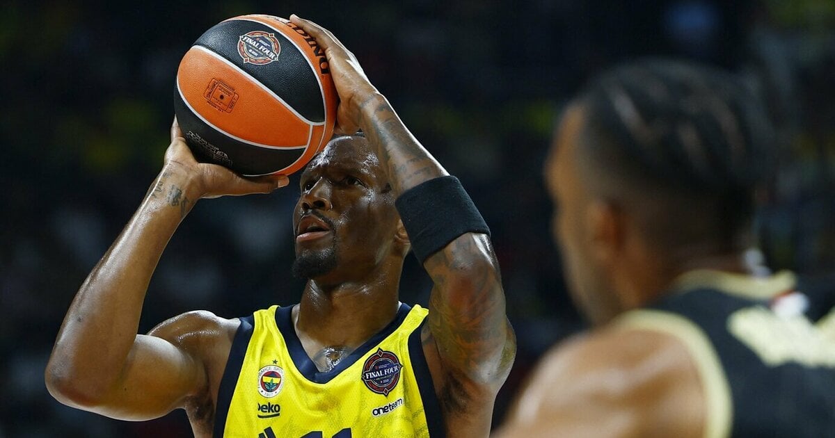 Hayeso-Daviso žinutė Bryantui: „Paskelbsiu šį laišką, kai tapsiu MVP“