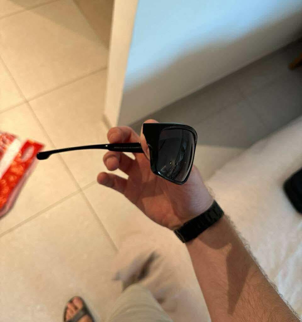 Long shot regarding sunglasses