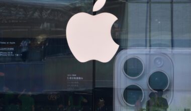 Apple stock sinks after Trump threatens 25% tariffs on iPhone maker