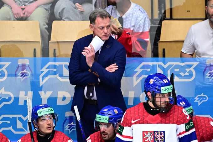 Rulík: Klíčové je trefit sestavu pro čtvrtfinále. Nečasovi oznámil, že bude v centru
