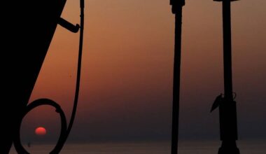 Iran set for soaring inflation and near-zero growth, grim IMF outlook finds