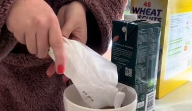 A self-professed 'cheapskate' has revealed what she eats in a day in order to be mortgage-free at 32