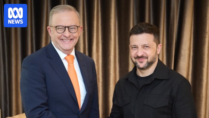 Anthony Albanese tells Volodymyr Zelenskyy Australia doing 'whatever we can' to pressure Russia
