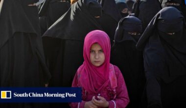 Syrian govt, Kurdish officials visit notorious prison camp