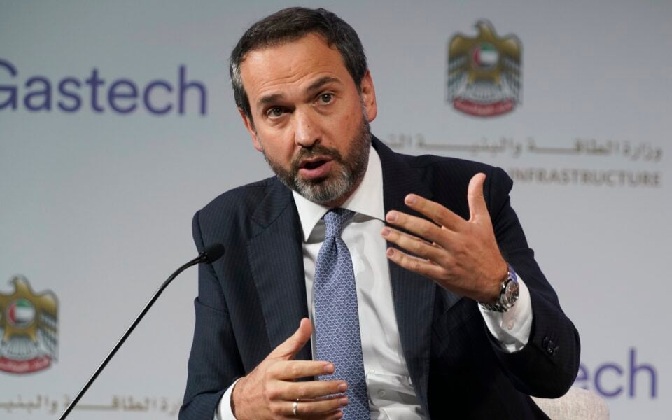 Turkey in nuclear plant talks with Candu, energy minister says