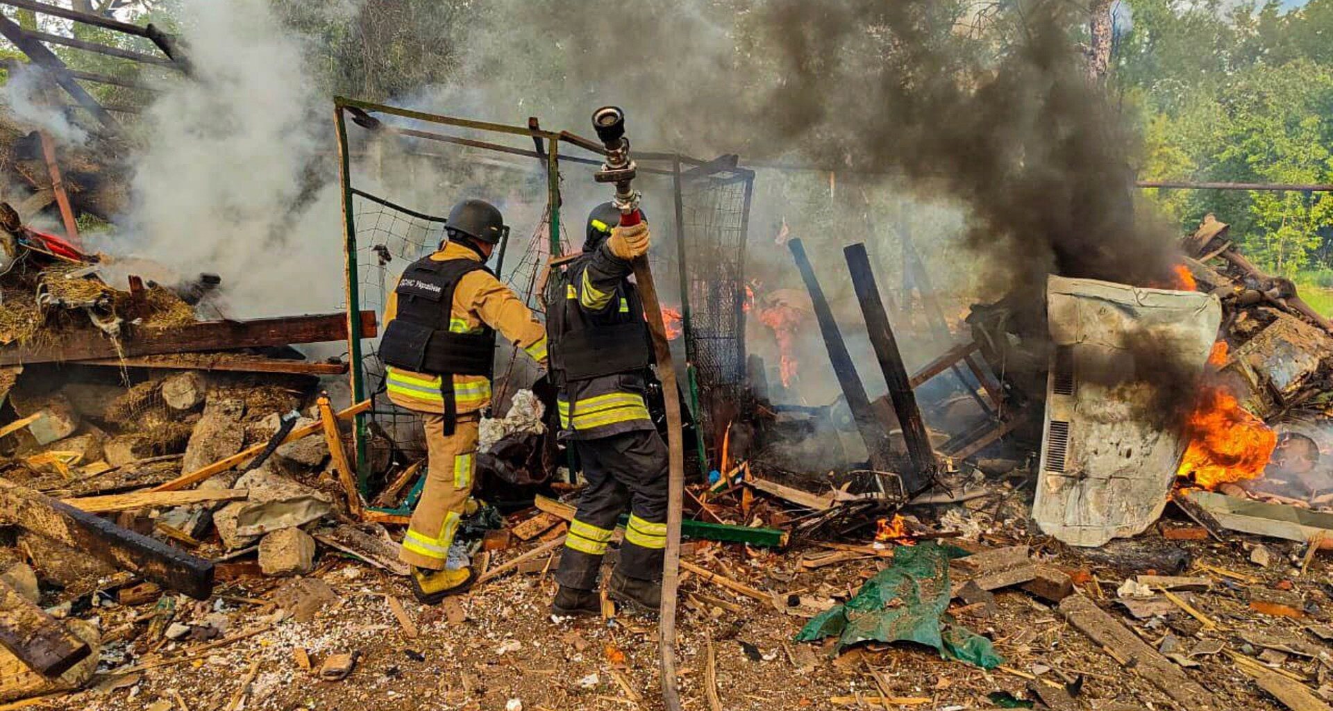 Ukraine says Russian drone attack on bus kills 9, hours after direct talks | Russia-Ukraine war News