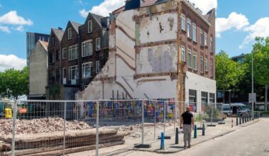 Tienduizenden corporatiewoningen gaan tegen de vlakte, huurder wacht gedwongen vertrek