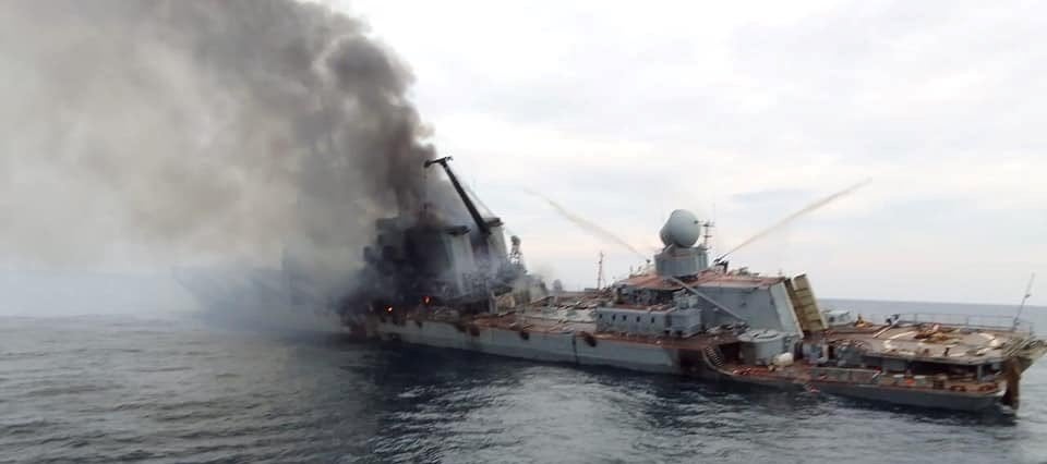 A detailed inside account of the sinking of the Russian missile cruiser Moskva has been published. It describes how the ship was overwhelmed with fire and smoke, safety systems failed, interior structures collapsed and crewmen jumped out through portholes to save themselves.