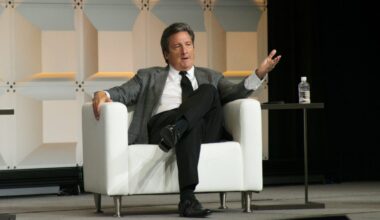 MGM reaches employment agreement with CEO Bill Hornbuckle through 2028 — CDC Gaming
