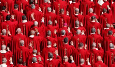 Cardinal Predicts Conclave to Choose Next Pope ‘Will Be Very Short’