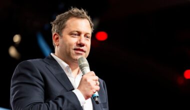 Hohe Sozialversicherungsbeiträge: Klingbeil will Top-Verdiener nicht entlasten