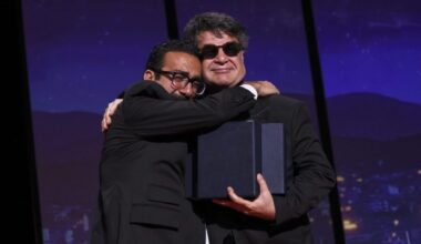 Zlatú palmu získal v Cannes film iránskeho režiséra Panahího