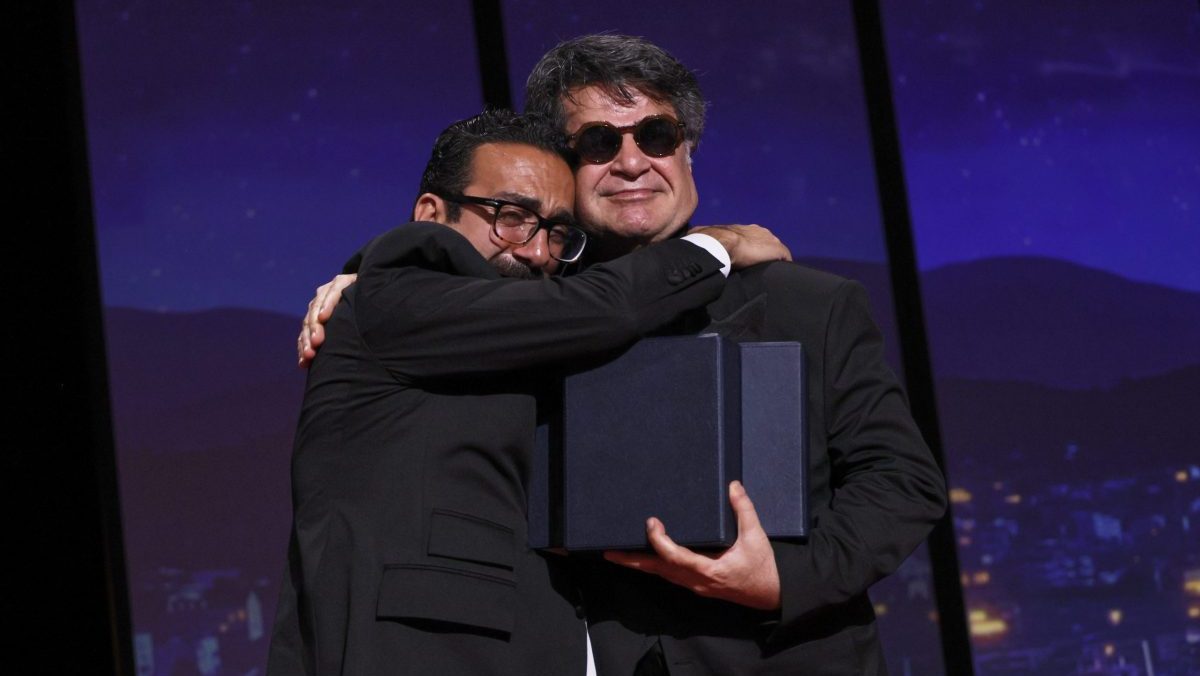Zlatú palmu získal v Cannes film iránskeho režiséra Panahího