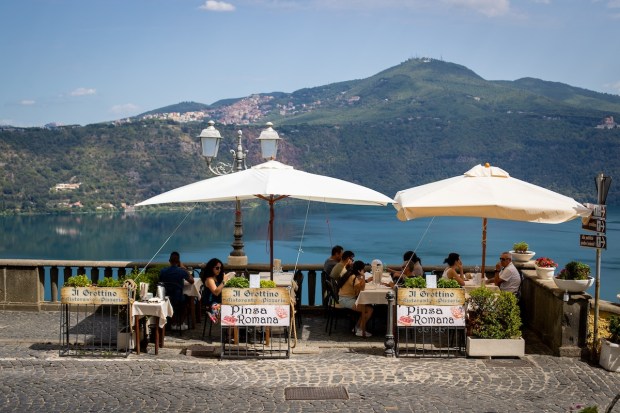 Pope Leo XIV makes day trip to Castel Gandolfo