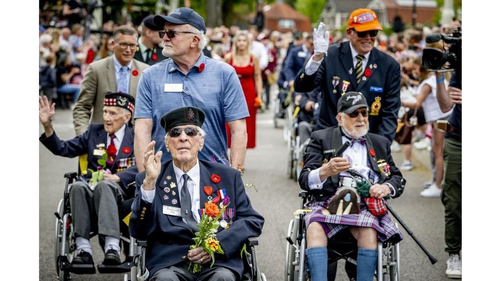 Toch nog Canadese WO II-veteranen in parade: 'Speciale band met Nederlanders'