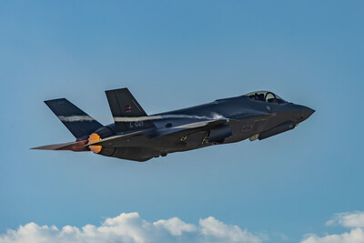 A Danish F-35 flying from Lockheed Martin’s Fort Worth, Texas, facility recently shared classified data with a command center in Denmark via open systems technology.