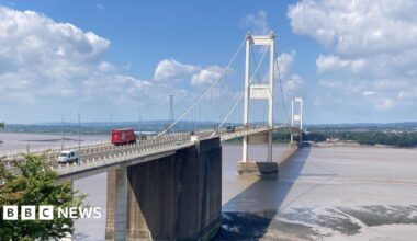 Concern as major change to Severn Bridge begins