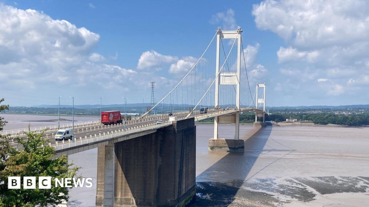 Concern as major change to Severn Bridge begins