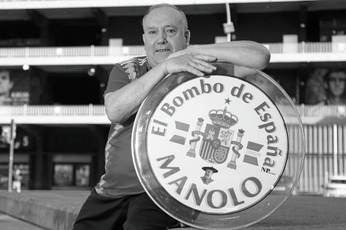 Se ha muerto manolo el del bombo
