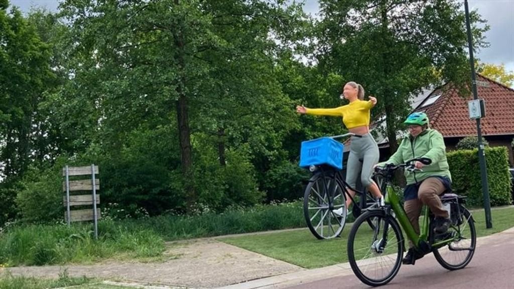 Veilig Verkeer Nederland baalt van 'levensgevaarlijk' fietskunstwerk