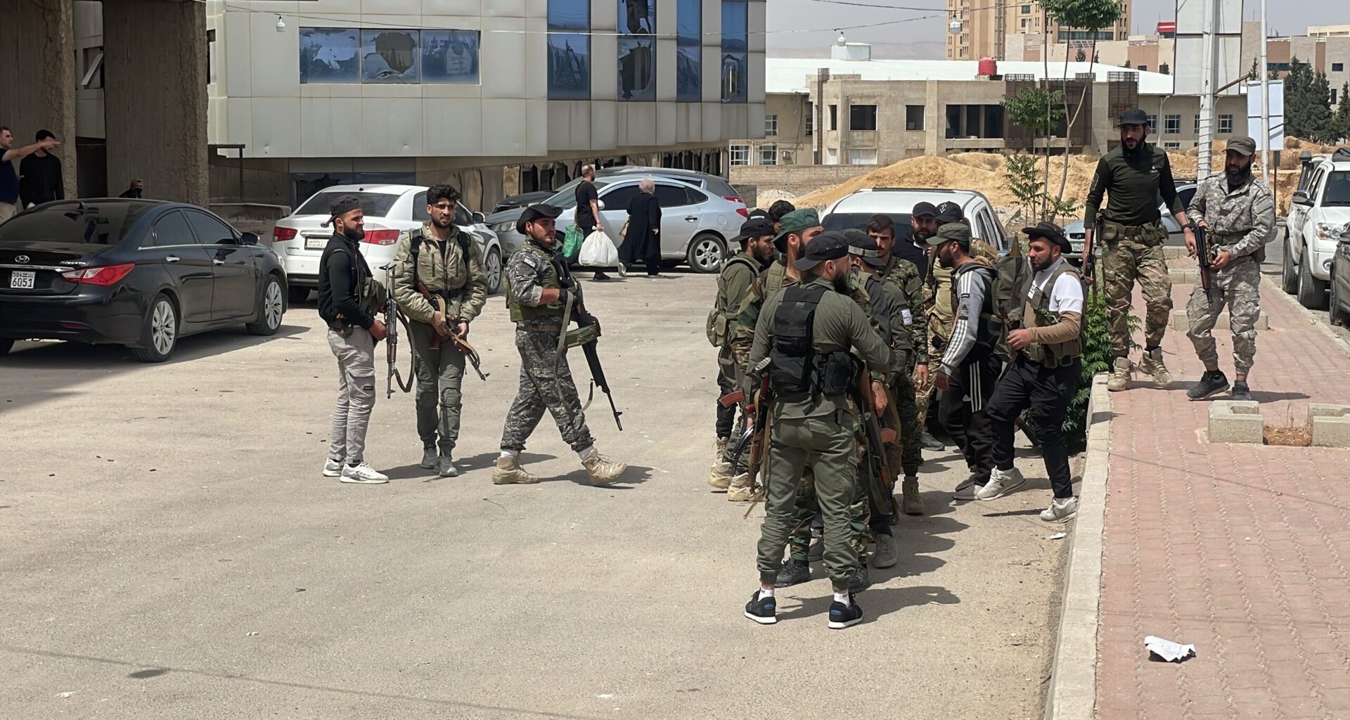 Syria Under Fire: Clashes in Sahnaya Rekindle Chaos in Damascus Countryside