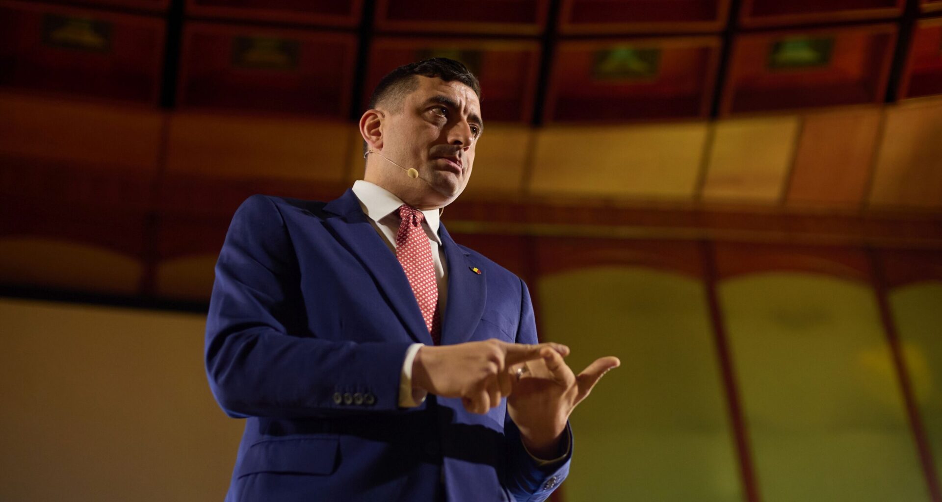 Simion wants to visit Ukraine and Moldova as president, even though he is banned from entering both countries