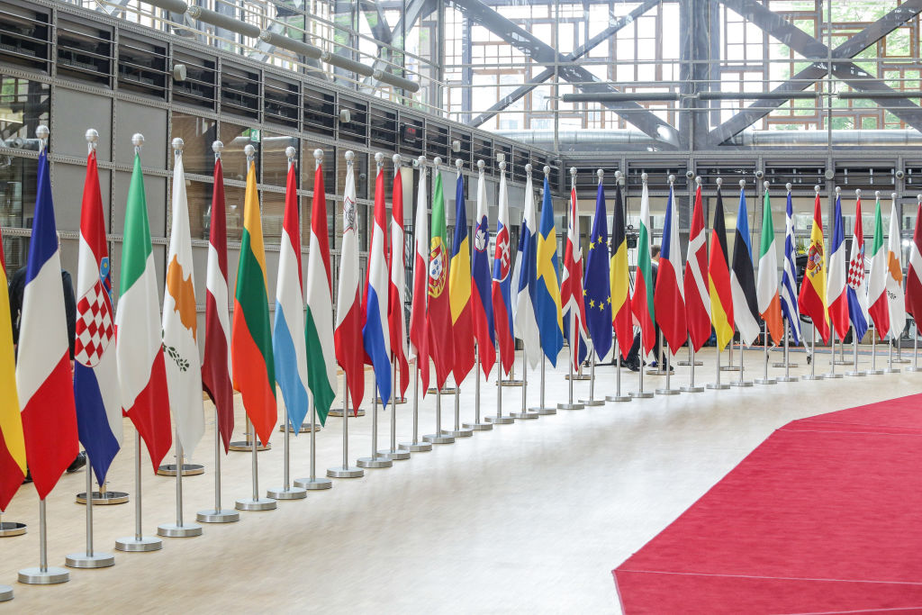 France, Spain and Greece urge EU to curb child access to social media