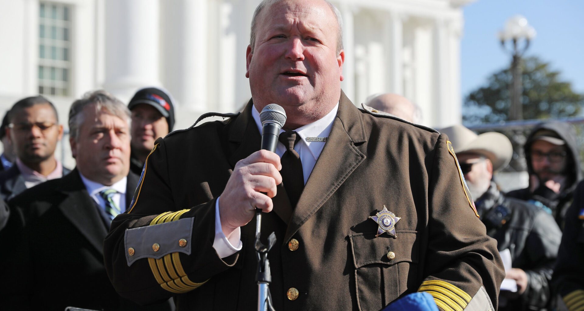 Trump pardons former Culpeper Co. sheriff sentenced to 10 years in cash-for-badges scheme