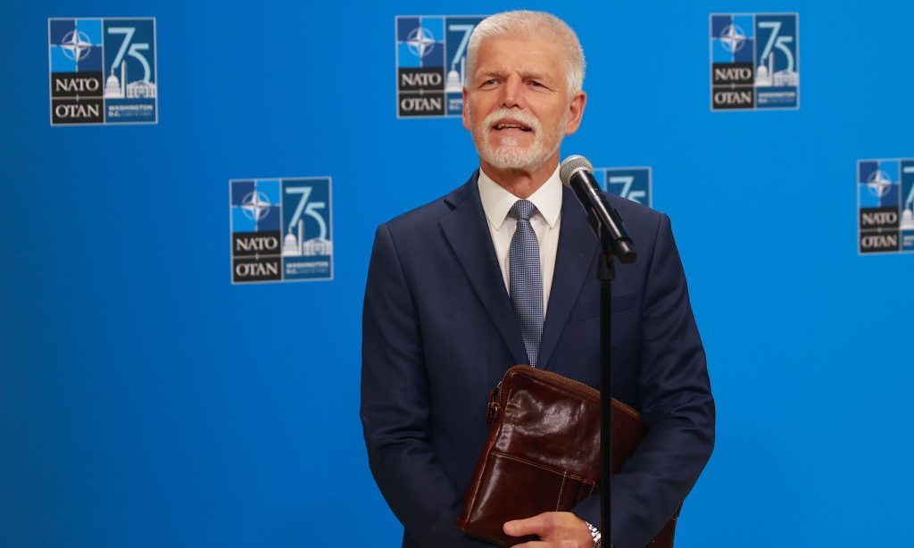 Czechia signals backing for NATO’s 5% defence spending push
