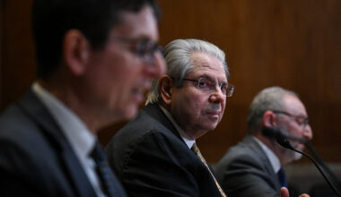 Watchdog identifies $100B in potential government cost savings