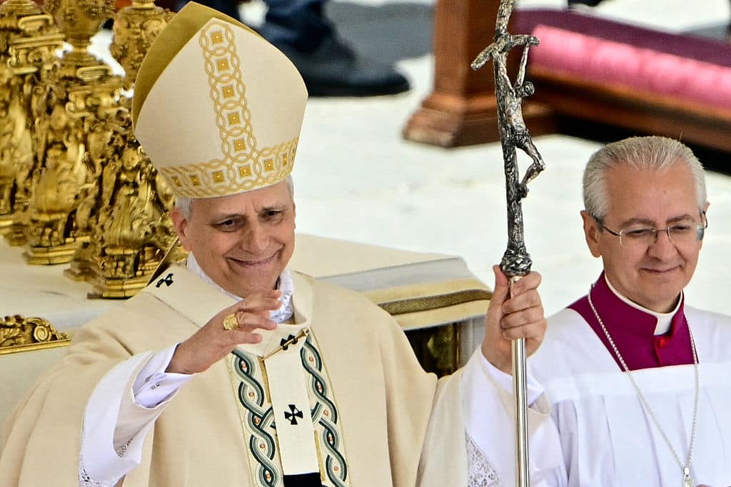 Trump claims Vatican keen to host peace talks to end Ukraine war