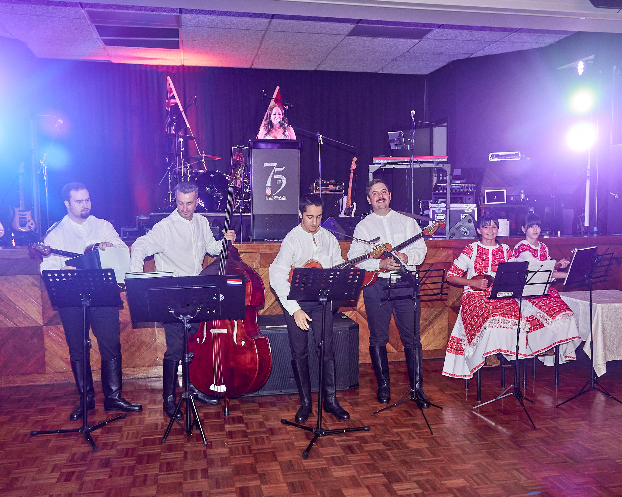 HFS Lenek Tambura Band