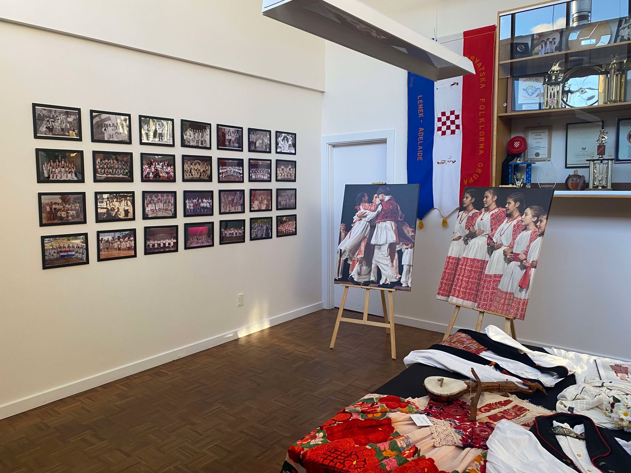 Historical Displays HFS Lenek 