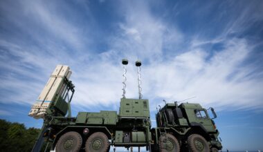 ΕΚΤΑΚΤΟ: Η Ελλάδα ενεργοποιεί τη ρήτρα διαφυγής για τις αμυντικές δαπάνες!